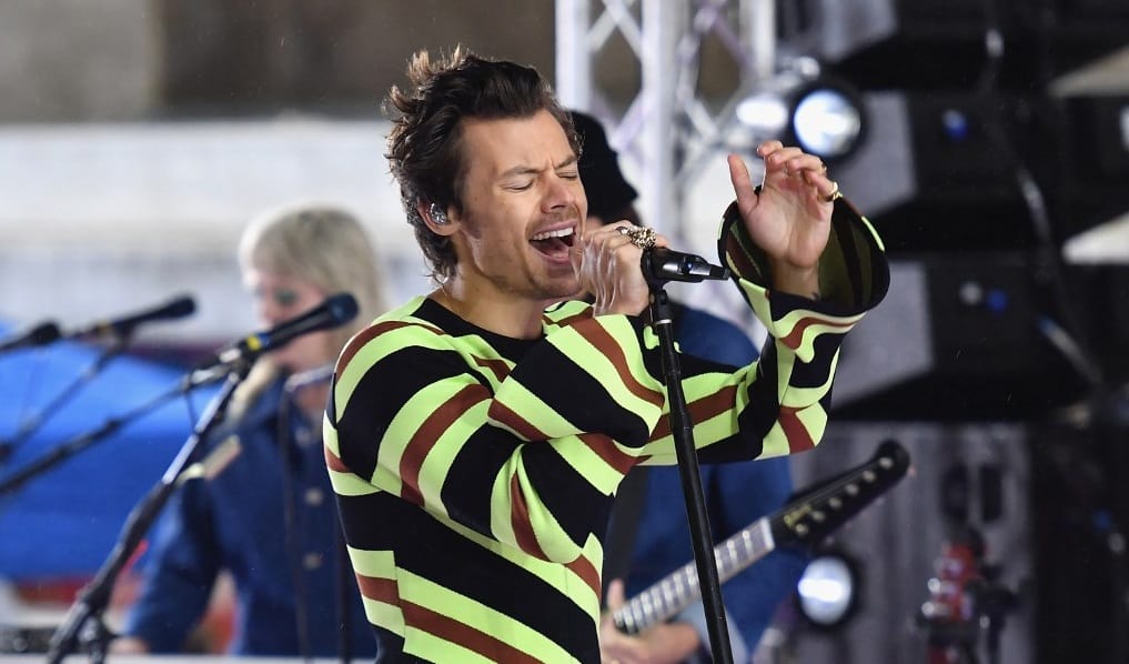 Harry Styles rajongói hálásak a rendőrségnek a koppenhágai lövöldözés után