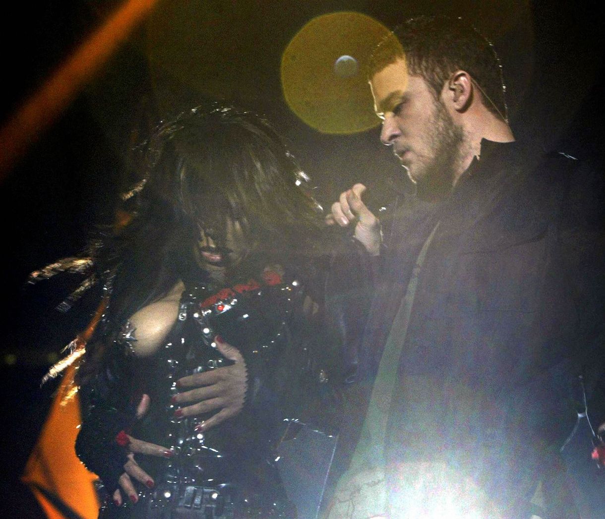 Justin Timberlake készülhet az újabb melltartó-tépésre a Super Bowl félidejében
