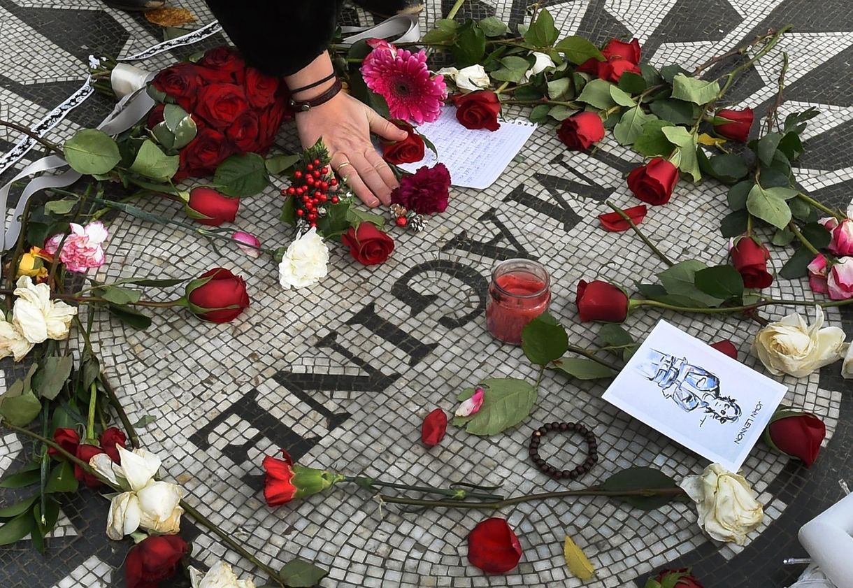 Tizenegyedszerre sem engedték szabadon John Lennon gyilkosát