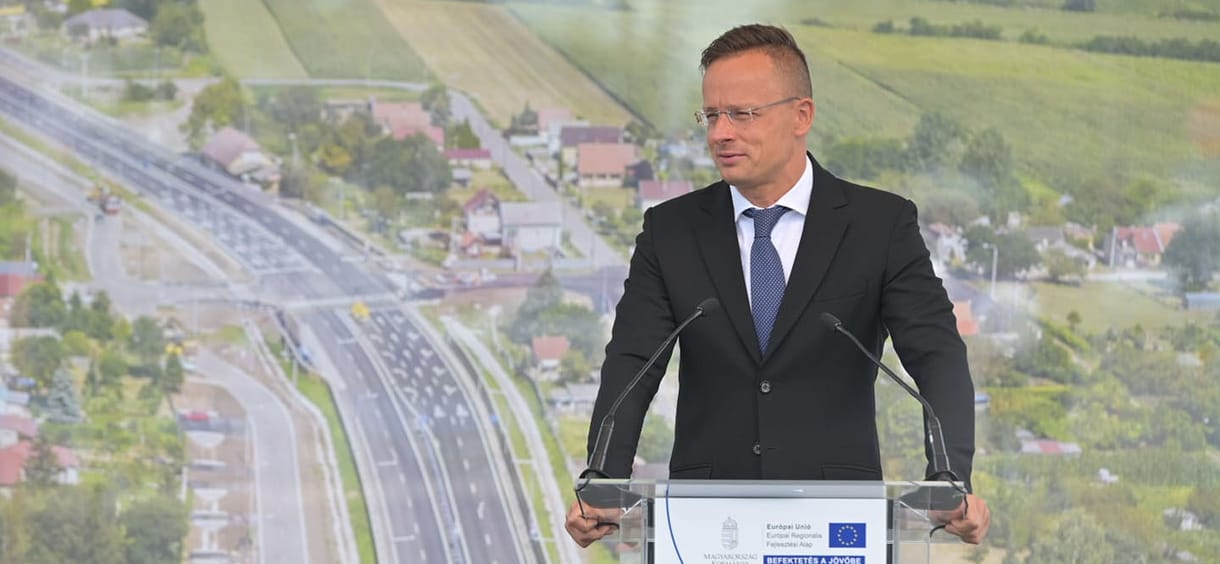 Szijjártó 2006-ban még Lukasenka diktatúrája ellen tüntetett
