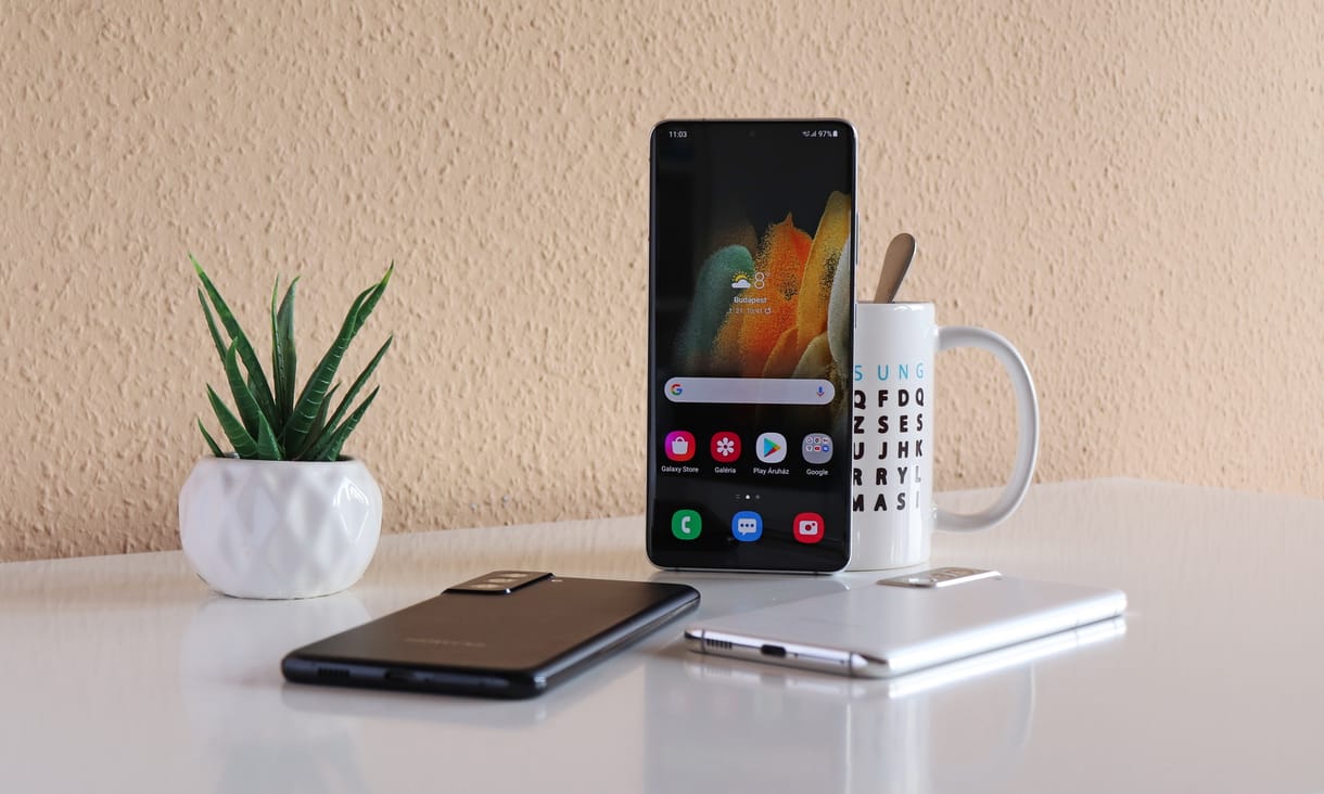 A végtelenbe és tovább: teszten a legütősebb Samsung mobil, az S21 Ultra