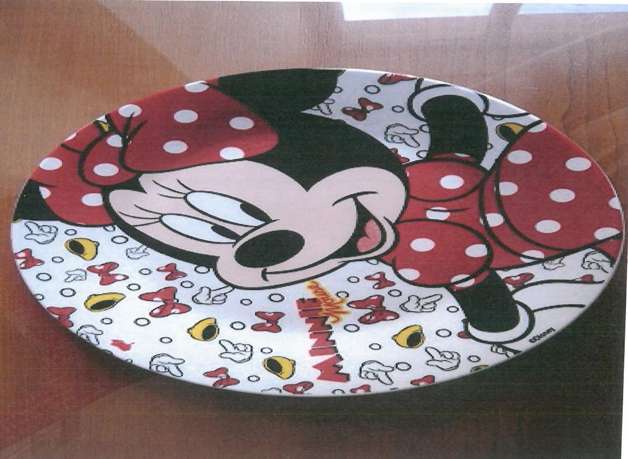 Tescóban árult rákkeltő porcelánszettet vontak ki a forgalomból