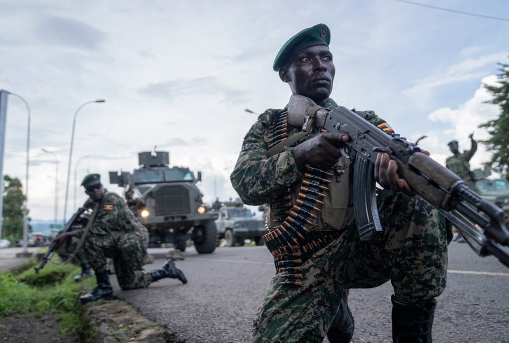 25 ember lemészároltak és diákokat is elrabolhattak az Iszlám Államhoz köthető terroristák Ugandában