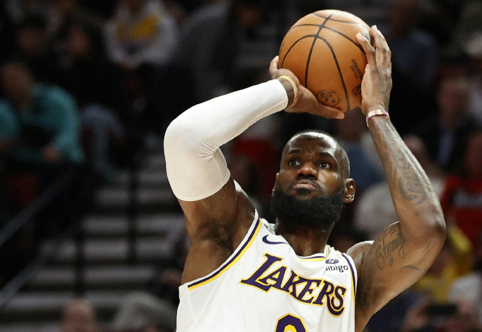 Már csak az a kérdés, hogy LeBron James a legjobb, vagy a második legjobb kosaras a történelemben