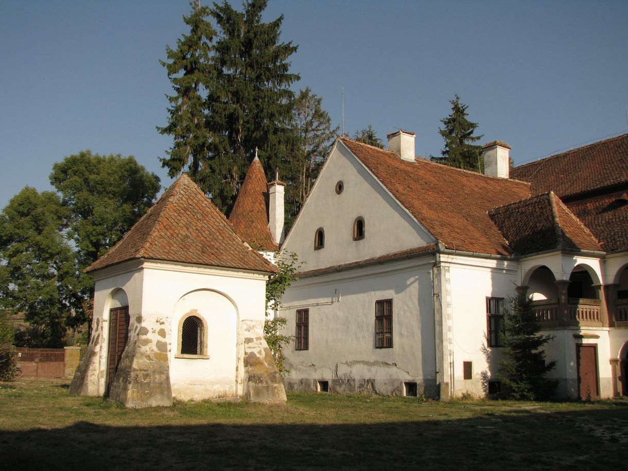 Székelyföldi kastélyt, Balaton-felvidéki ingatlant és céget is vásárolt néhány hónap alatt a Magyar Turizmus Akadémia