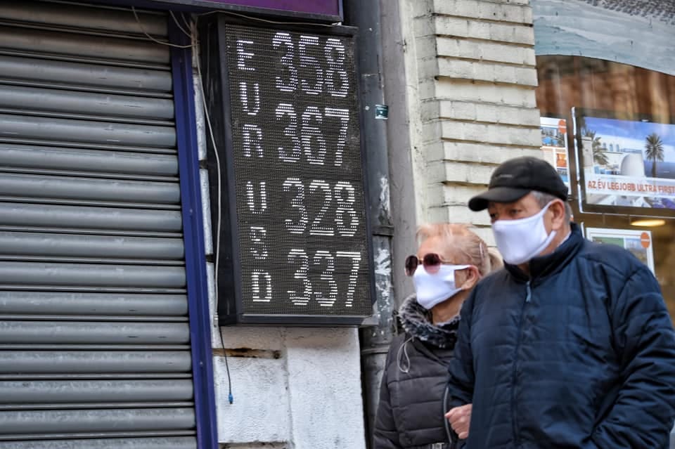 Megroggyant a forint, de kell emiatt aggódni?