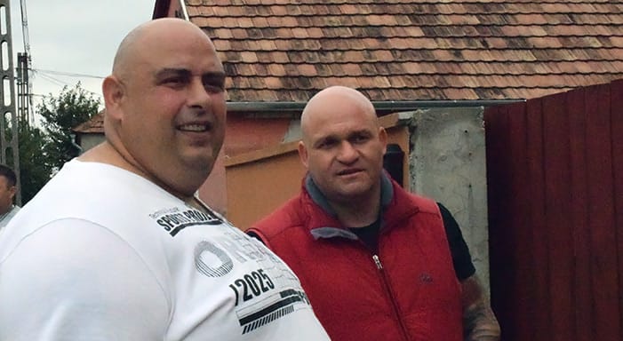 Jótékony célra fordították a megtámadott devecseri romák a nekik ítélt kártérítést