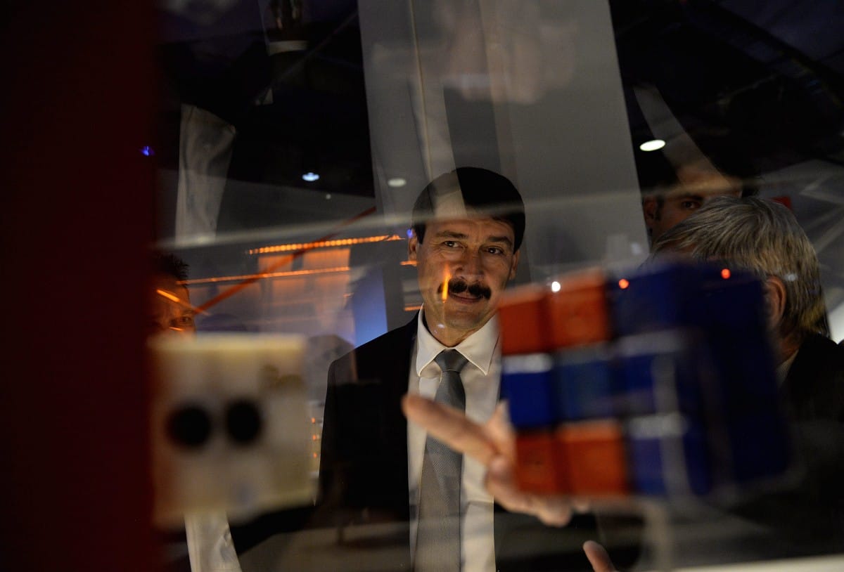 Rubik: Ez az, amit a kockának tanítania kell
