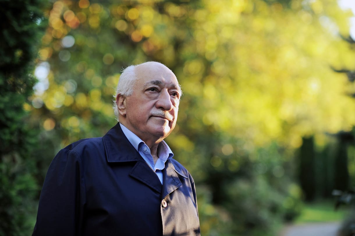 A gülenisták Erdogan szabadkőműves bűnbakjai