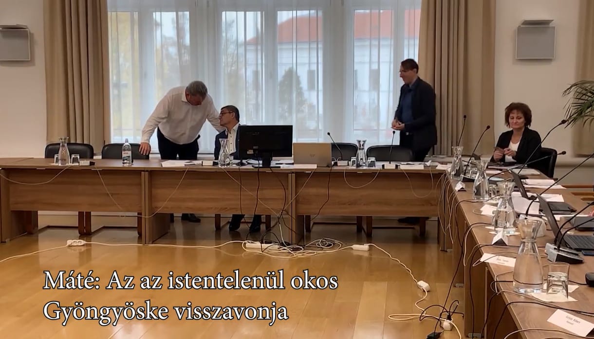 Hangfelvétel van róla, hogy a Párbeszédből kizárt Zaják Rita pozícióért cserébe szavaz a Fidesszel