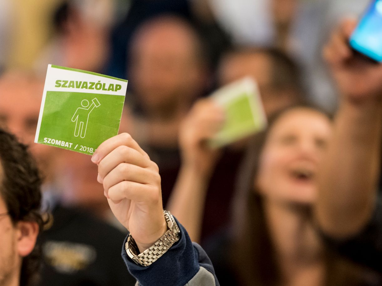 Nem változtat az LMP a kizárt és szankcionált tagok elleni határozatokon