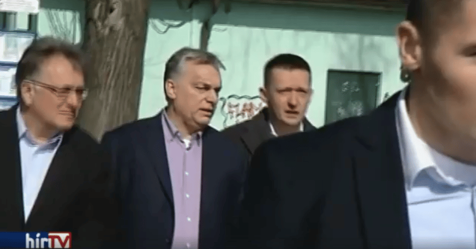 Orbán a HírTV-nek: Fake newsnak nem nyilatkozom
