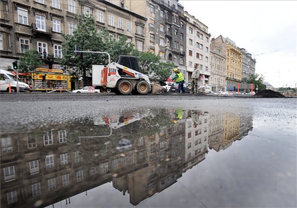 A  Károly körút felújítása