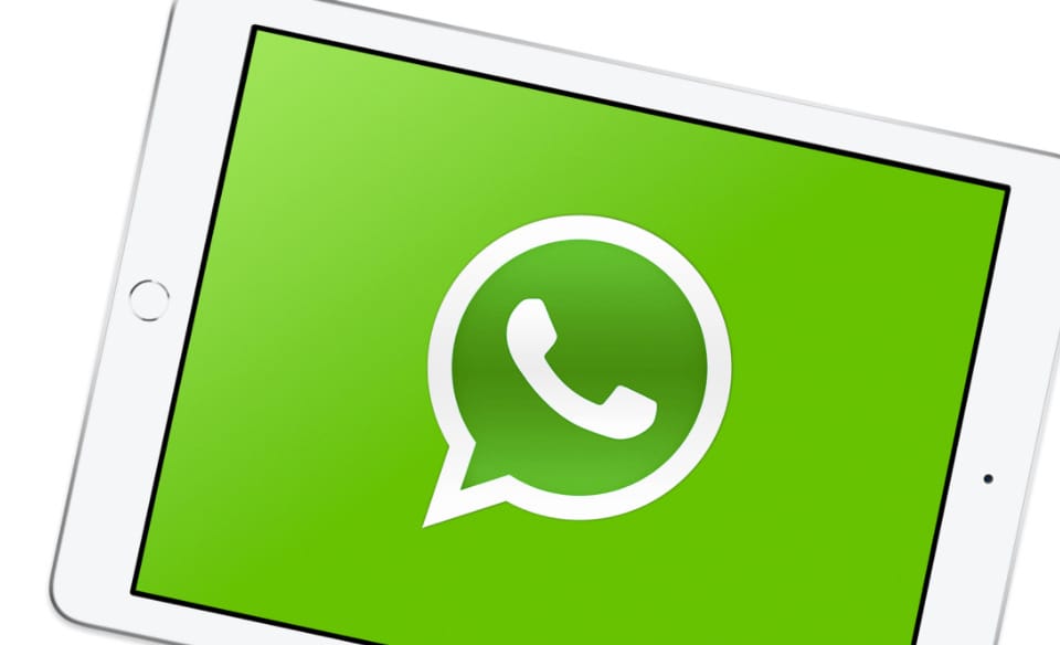 Csalók vertek át egy férfit a WhatsAppon, 663 ezer forintot vettek el tőle