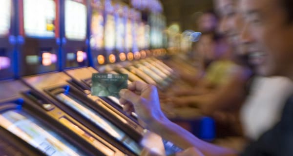 Szoftverhiba miatt nyert 57 millió eurót