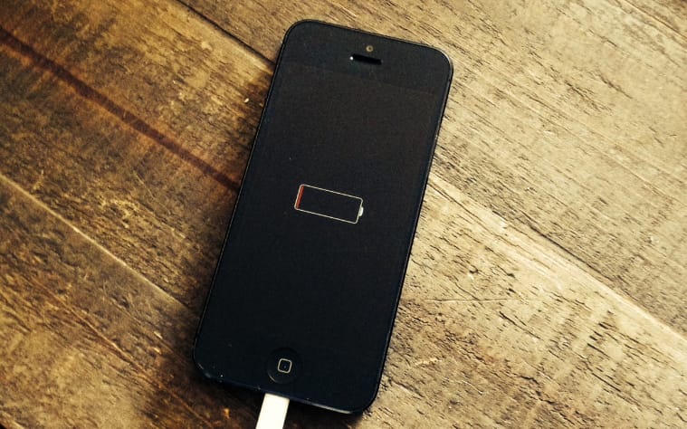 Nem várt fordulat: gyorsabban merülnek az iPhone-ok a frissítés után?
