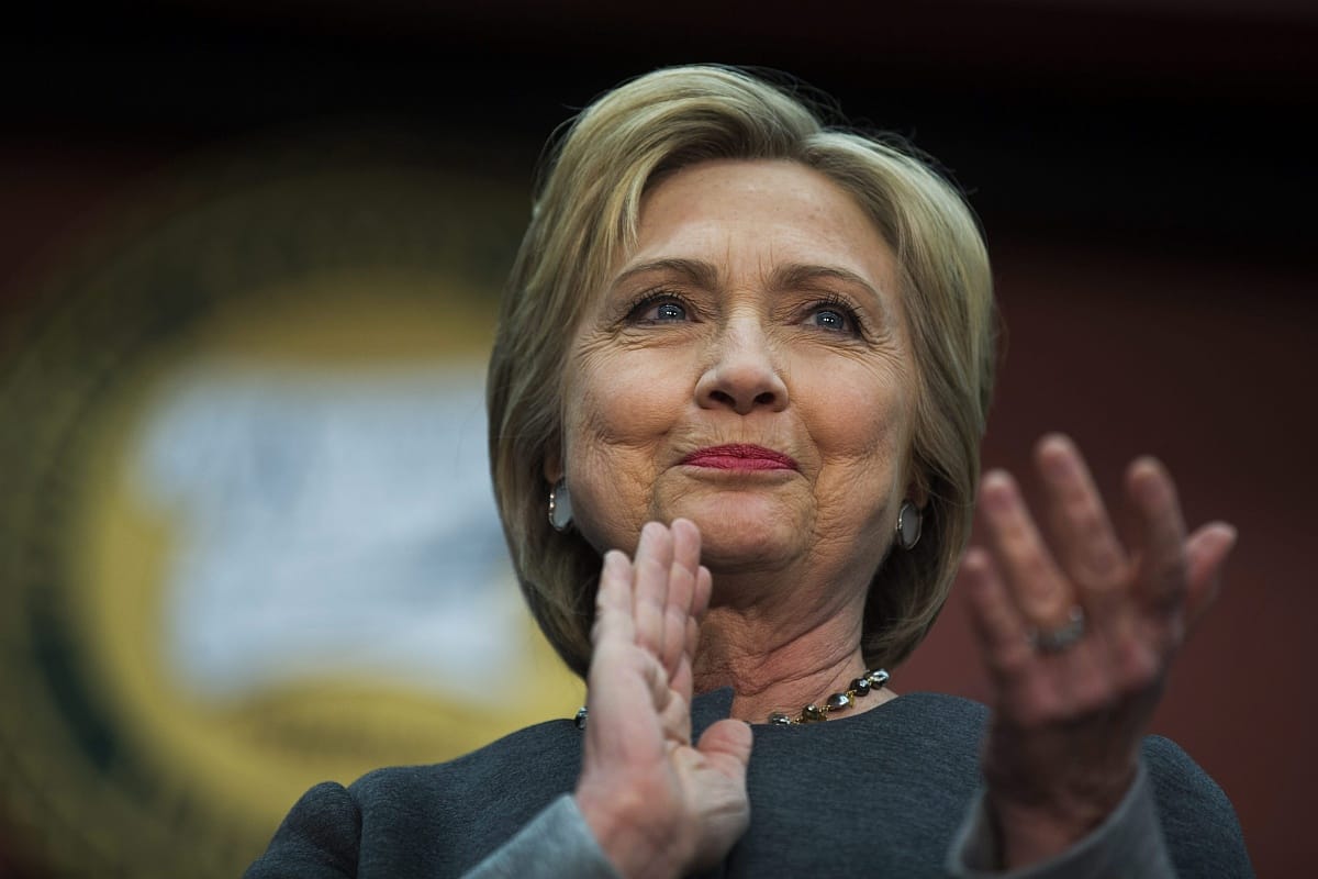 Úgy tűnik, nem törték fel Hillary Clinton e-mail-fiókját