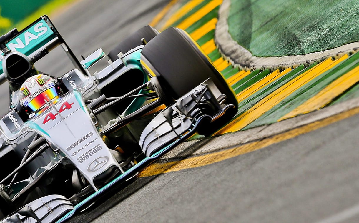 Forma-1: Hamilton nyerte a szezon első nagydíját
