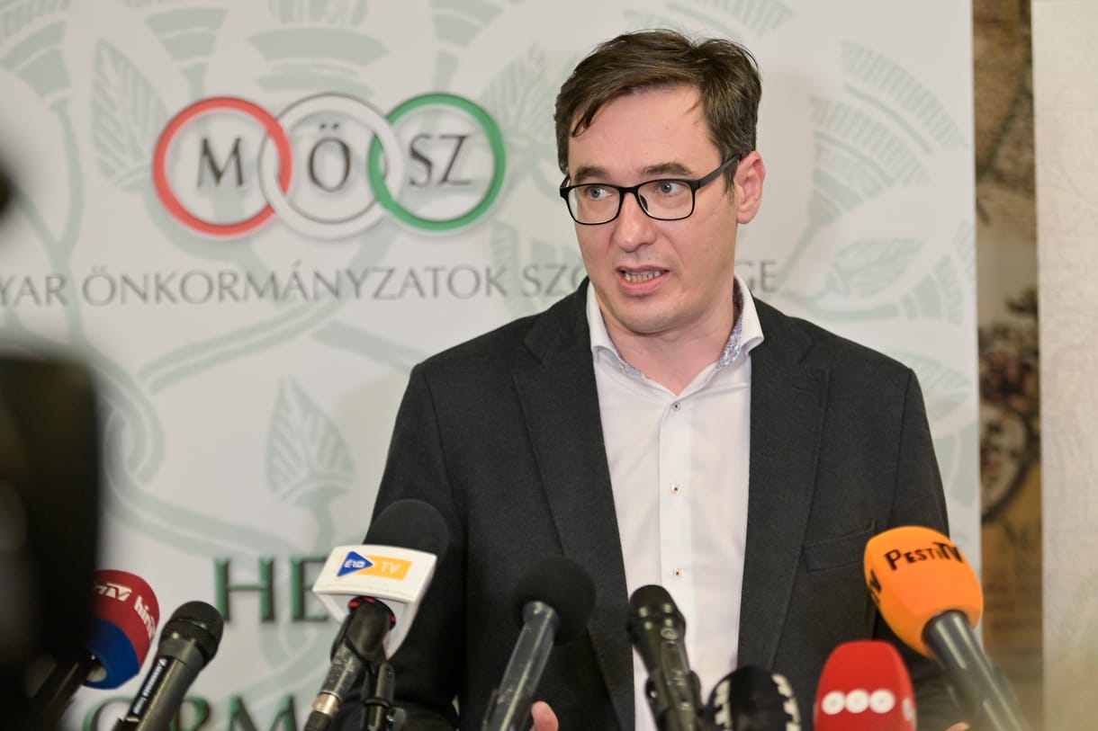 Közösen kérik polgármesterek Novák Katalint, hogy ne írja alá a szociális törvény módosítását