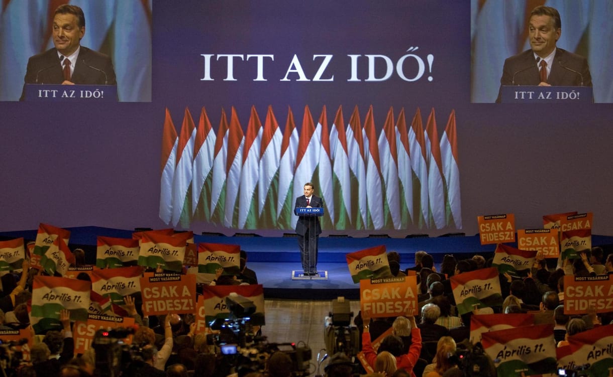 Itt a Fidesz tervezete: rövid kampány, kevesebb képviselő, külhoni voksolás