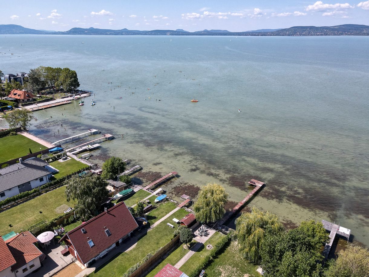 Komolyabb útfejlesztés indul a Balaton északi partján, csökkenhetnek a dugók