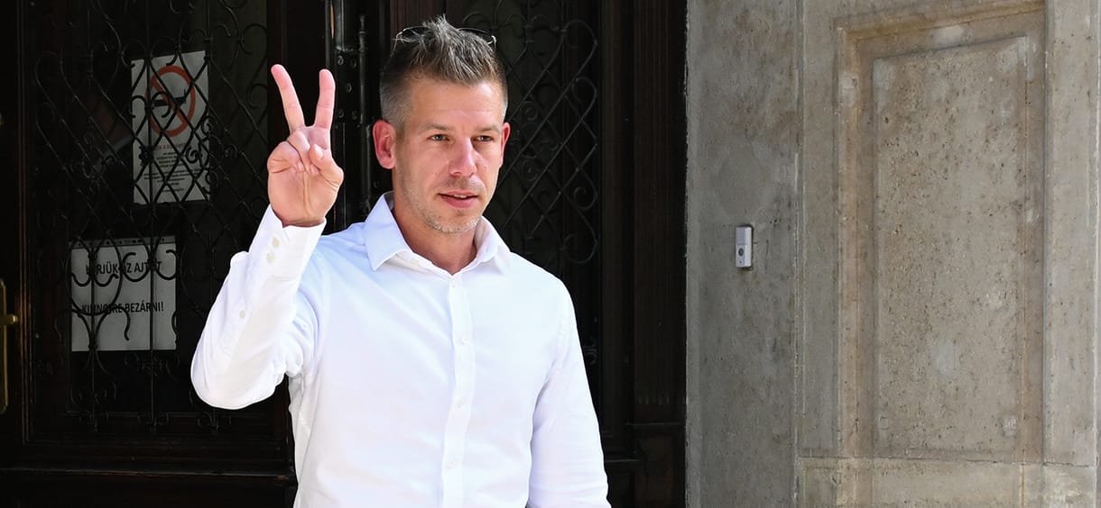 Csizmadia Ervin: Mikszáth Kálmán és Magyar Péter „paróka-pártja”