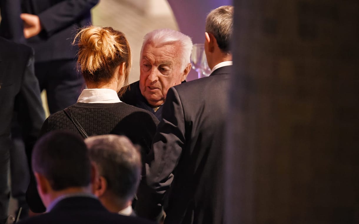 Polt átküldte a rendőrségnek idősebb Orbán cégének az ügyét, hogy döntsenek róla ők