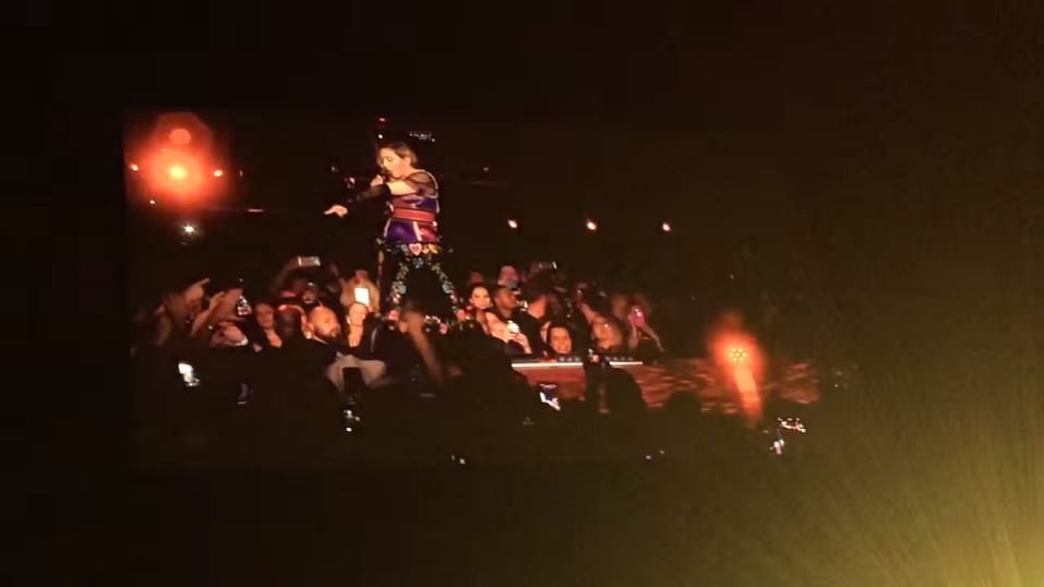 Így emlékezett meg Madonna Bowie-ról (videó)