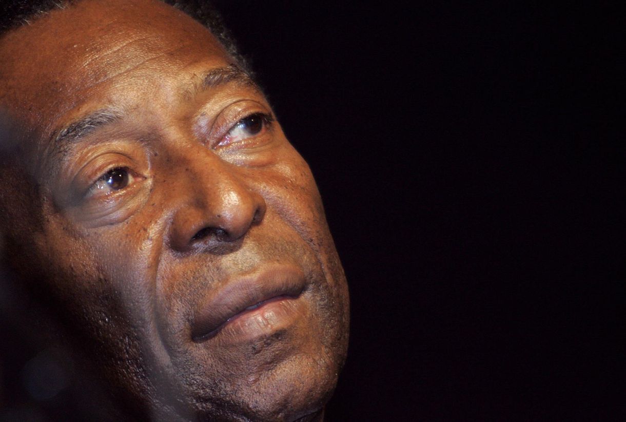 Focirajongók, boruljunk le: Pelé 80 éves!