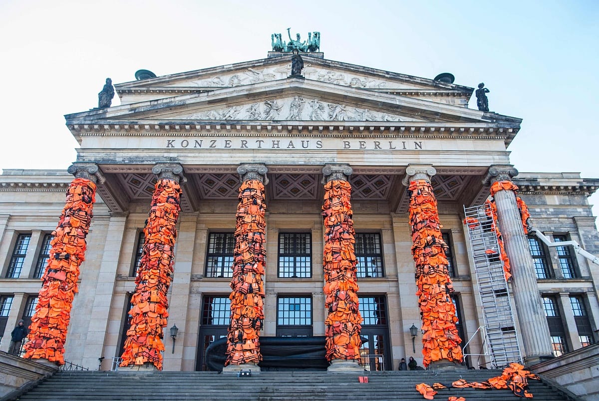 Aj Vej-vej feldíszítette a berlini Konzerthaust