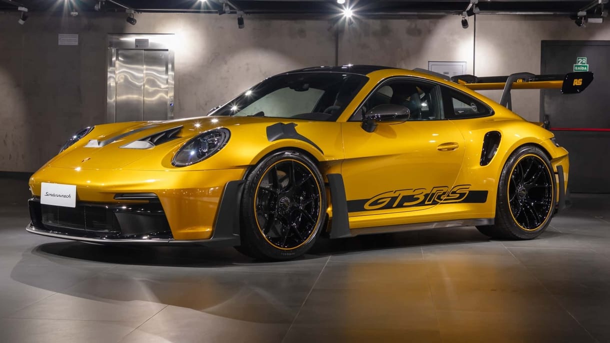 Ezen a Porsche 911-esen csak az extrák kerültek 80 millió forintba