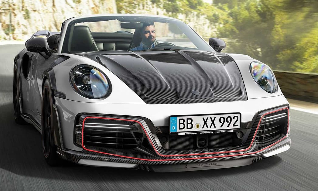 800 lóerős lett a nyitható tetejű Porsche 911 Turbo S