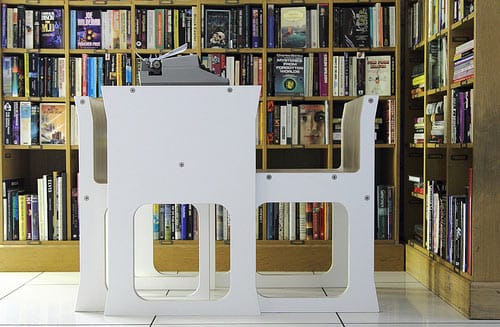 Hipermodern retró panelétkező