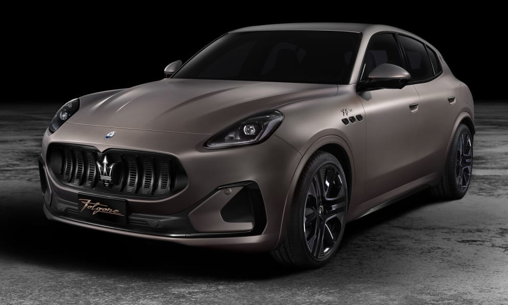 Teljesen elektromos és biturbó V6 változatban is támad a vadonatúj Maserati Grecale