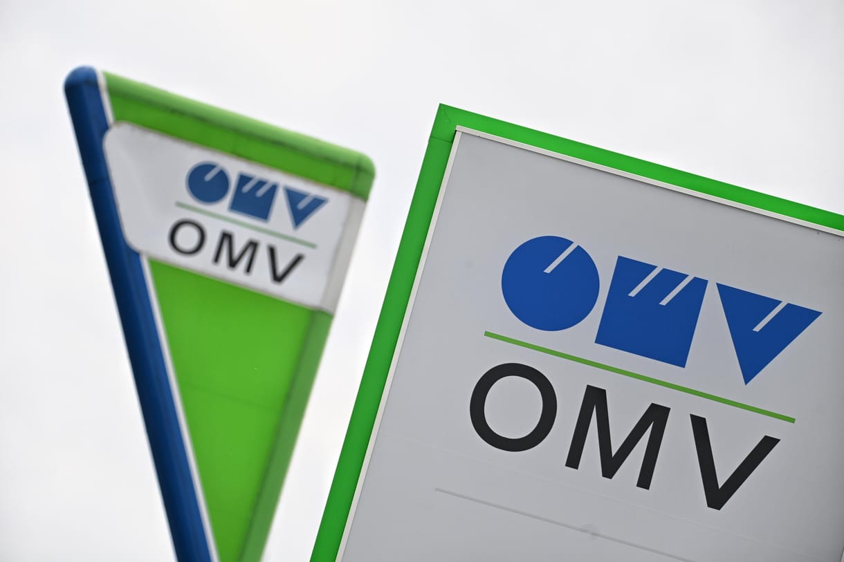 Az OMV is szigorít: bevezetik az 50 literes tankolási korlátot