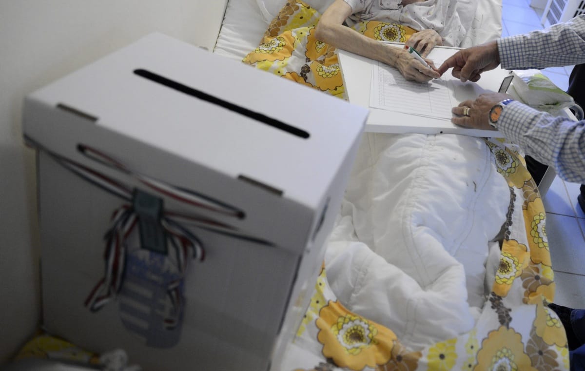 Vasárnap délig lehet mozgóurnát igényelni