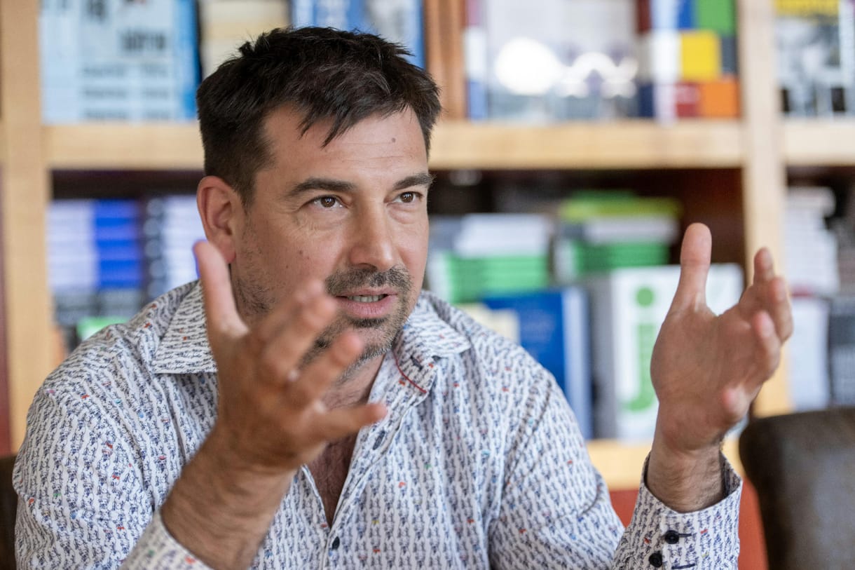 Már nem Aczél György cenzúráján múlik egy kiadó függetlensége, de az állam így is bünteti az „elhajlást”