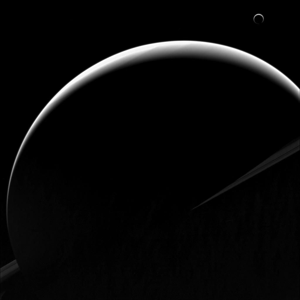 Gyönyörű fotót lőtt a Szaturnuszról a NASA