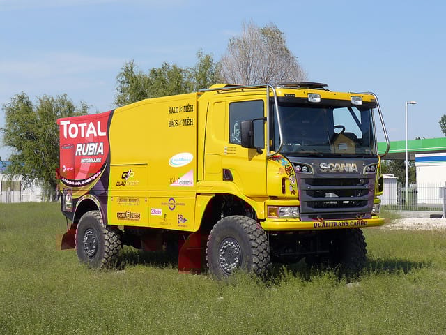 Magyar Scania az orosz sivatagban