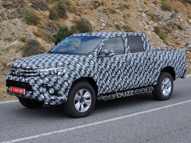 Kémfotókon a készülő új Toyota Hilux