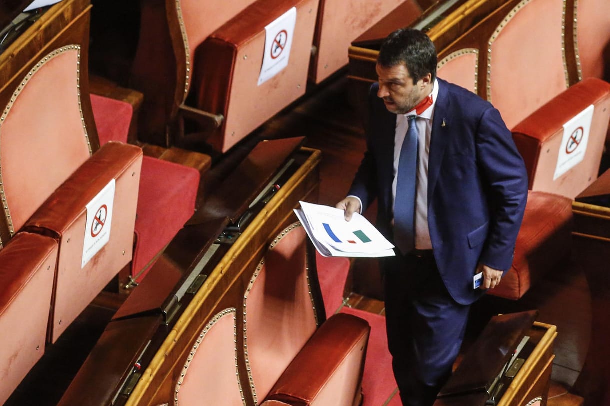 Megvonták Matteo Salvini mentelmi jogát