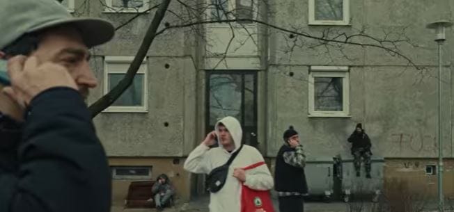 Mutatjuk az elmúlt év legjobb magyar zenés klipjeit