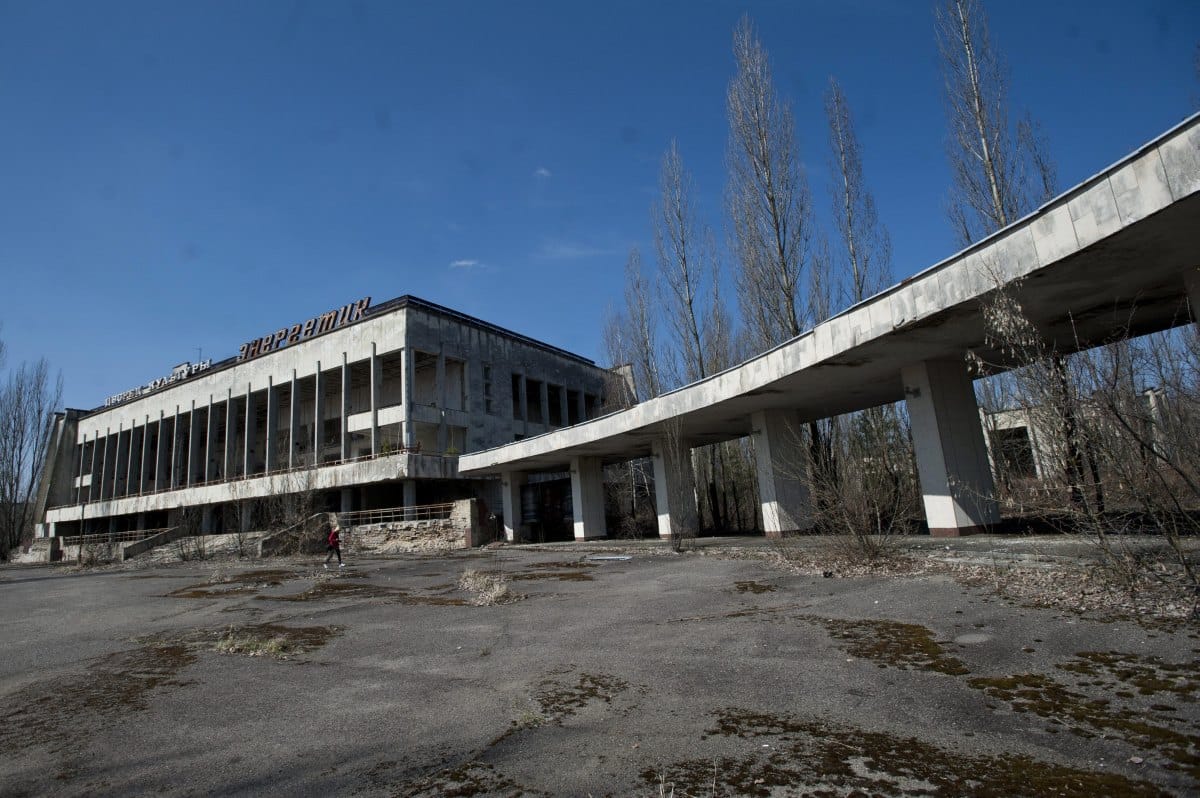 Kilencven millióan élnek a 211 atomerőmű közelében 