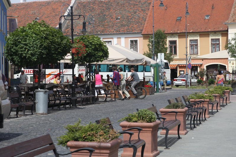 Összedőlhet egy üzlet a belvárosban