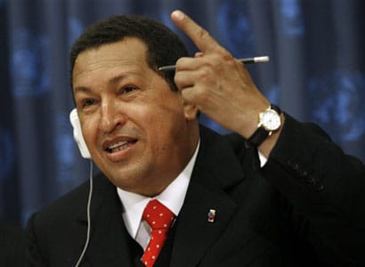 Rákbetegségével viccelődött Chávez