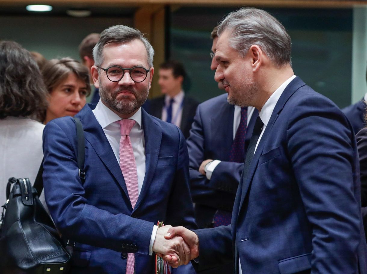 Német Európa-ügyi államtitkár: Illiberális társadalmaknak nincs helyük az EU-ban