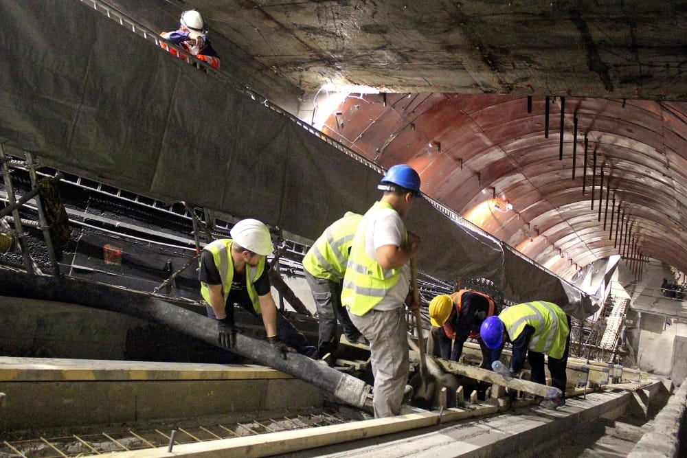 Májusban nyílnak meg az országban egyedülálló ferdepályás felvonók a 3-as metrónál