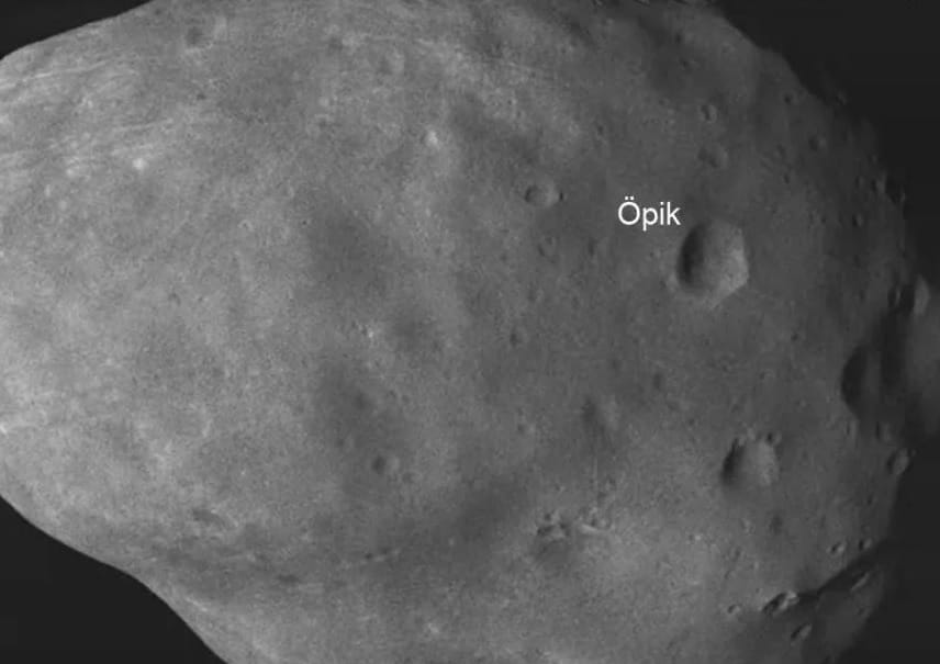 A kínai szonda közeli fotót készített a Mars különös holdjáról