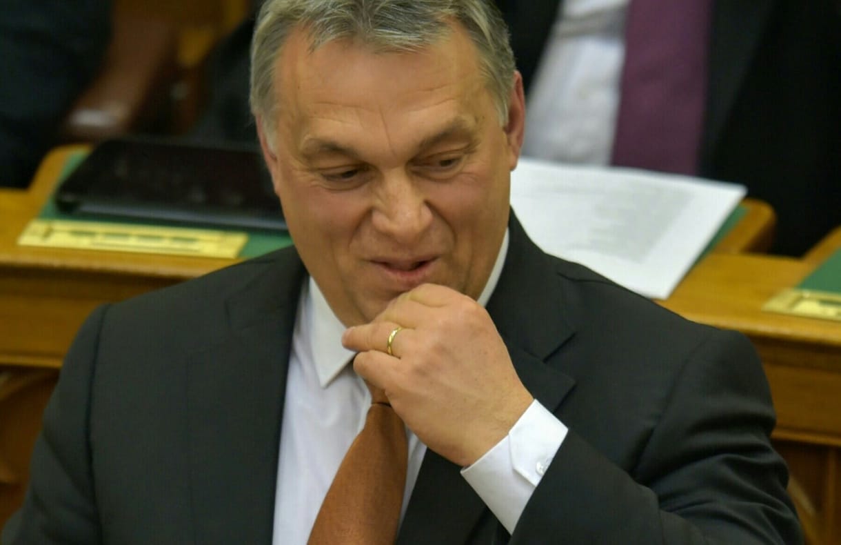 Orbán lecsicskázta a Jobbikot a parlamentben