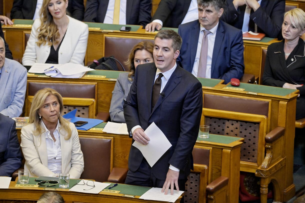 Kocsis Máté kezdeményezte a nemzetbiztonsági bizottság újbóli összehívását a kémbotrány miatt